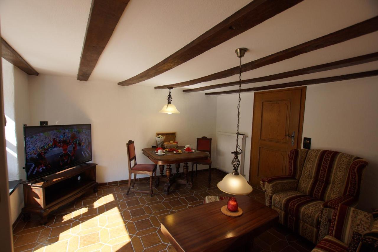 Apartmán Altes Faehrhaus An Der Mosel Anno1633 Traben-Trarbach Exteriér fotografie